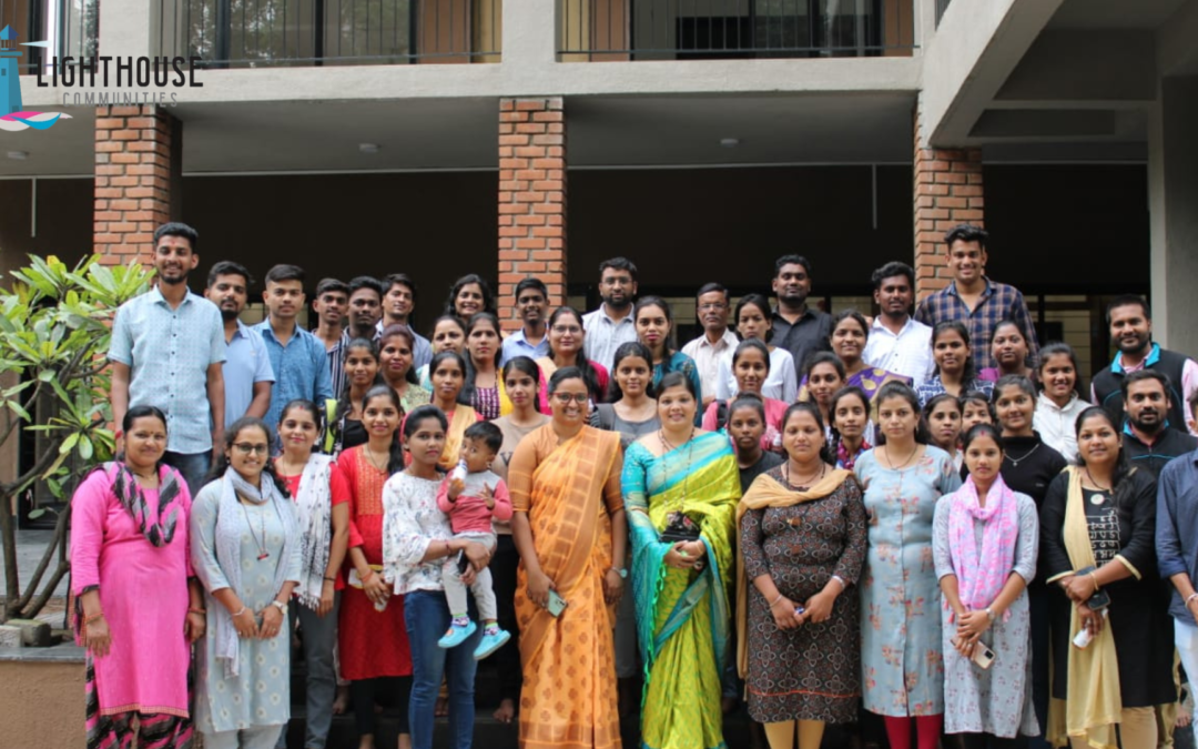 Alumni meet at Tingre Nagar Lighthouse